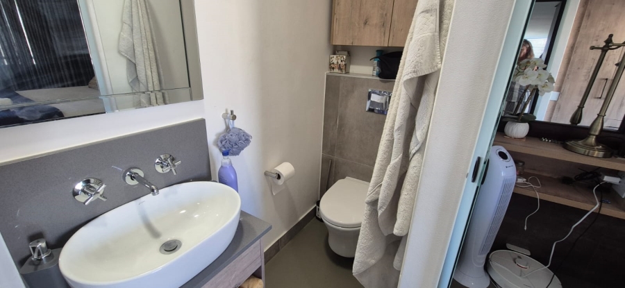 2 Bedroom Property for Sale in Island View Western Cape